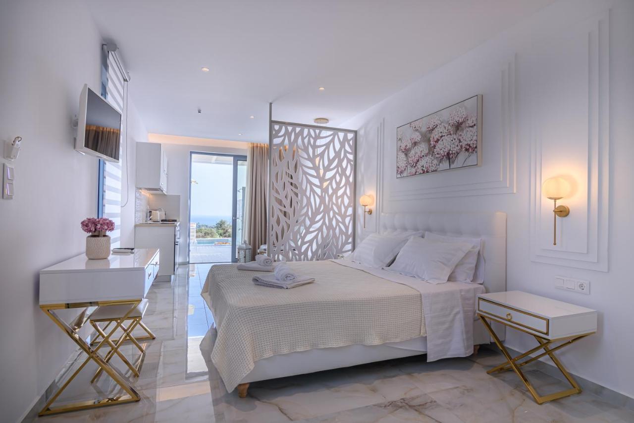 Dionisos Suites ليكسوري المظهر الخارجي الصورة