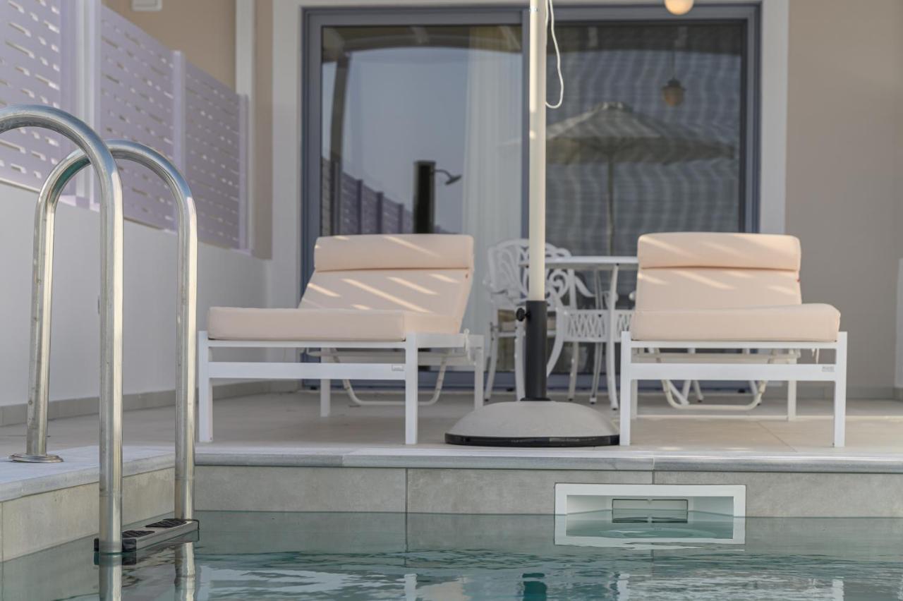 Dionisos Suites ليكسوري المظهر الخارجي الصورة