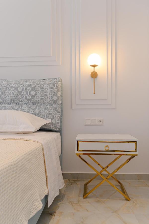 Dionisos Suites ليكسوري المظهر الخارجي الصورة