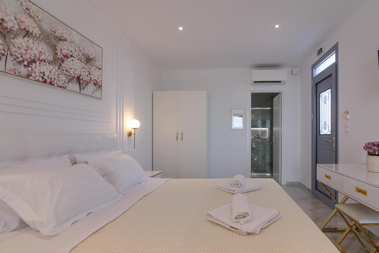Dionisos Suites ليكسوري المظهر الخارجي الصورة