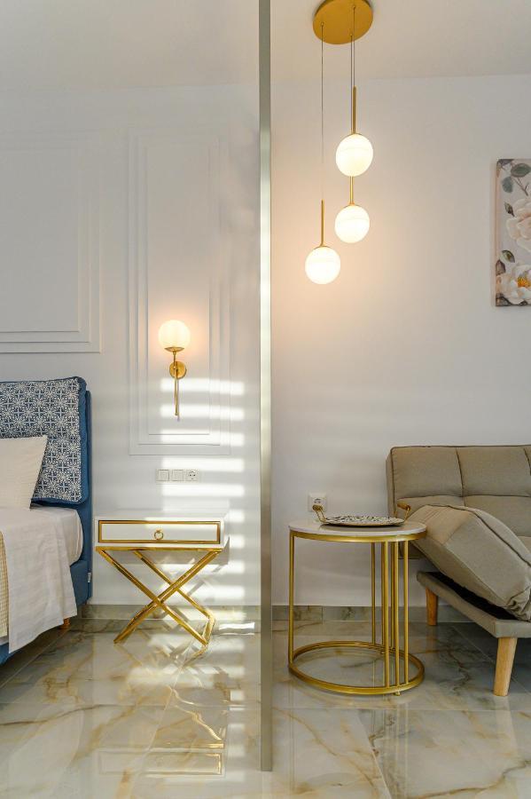 Dionisos Suites ليكسوري المظهر الخارجي الصورة