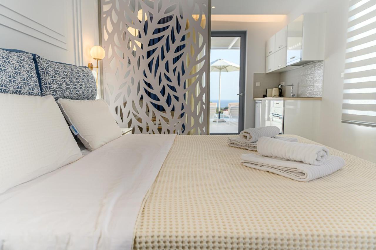 Dionisos Suites ليكسوري المظهر الخارجي الصورة