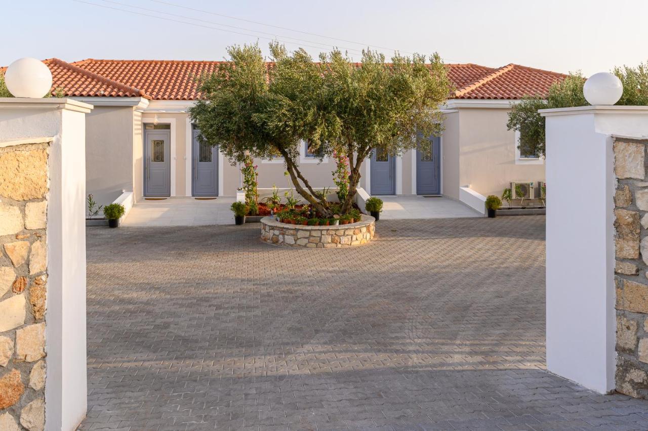 Dionisos Suites ليكسوري المظهر الخارجي الصورة