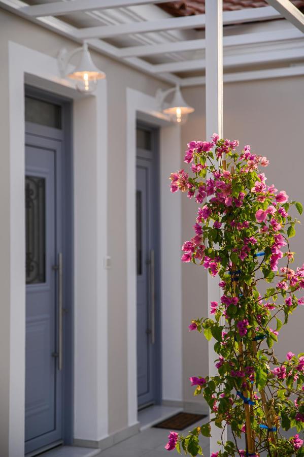 Dionisos Suites ليكسوري المظهر الخارجي الصورة
